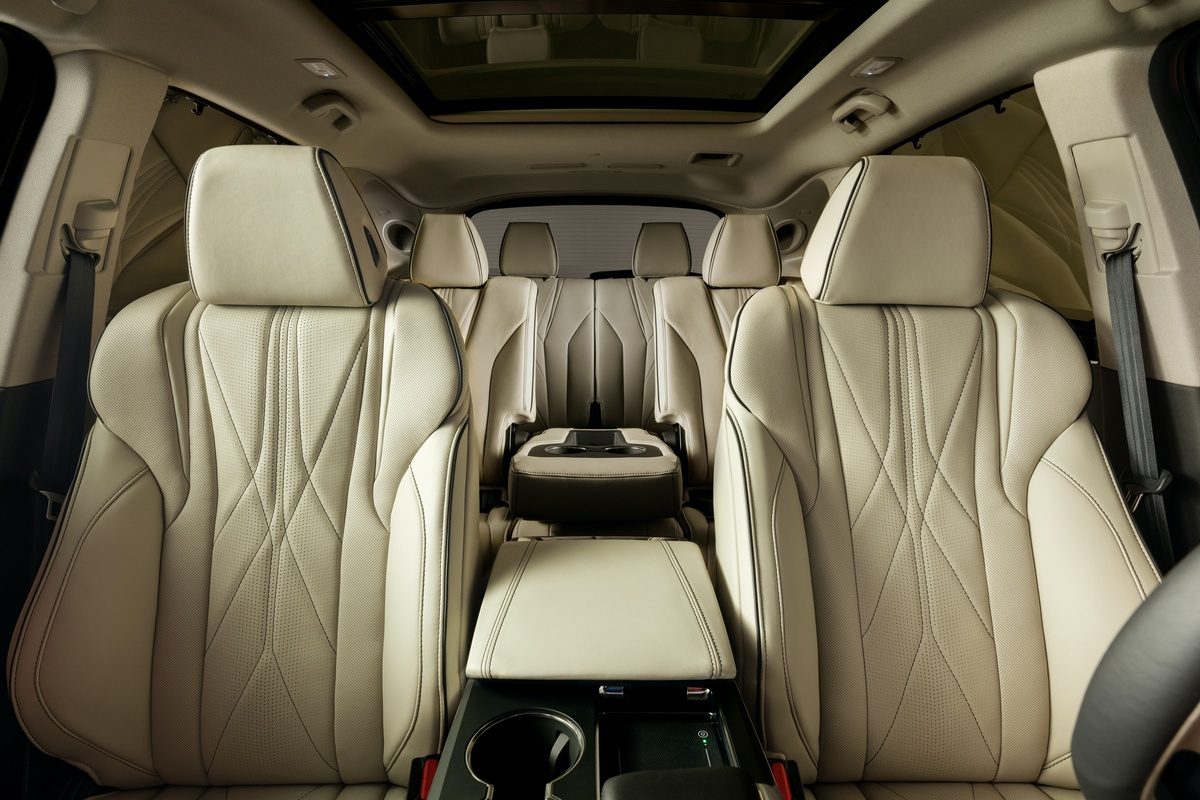 acura rediseno suv premium mdx prototype 28 1200x900