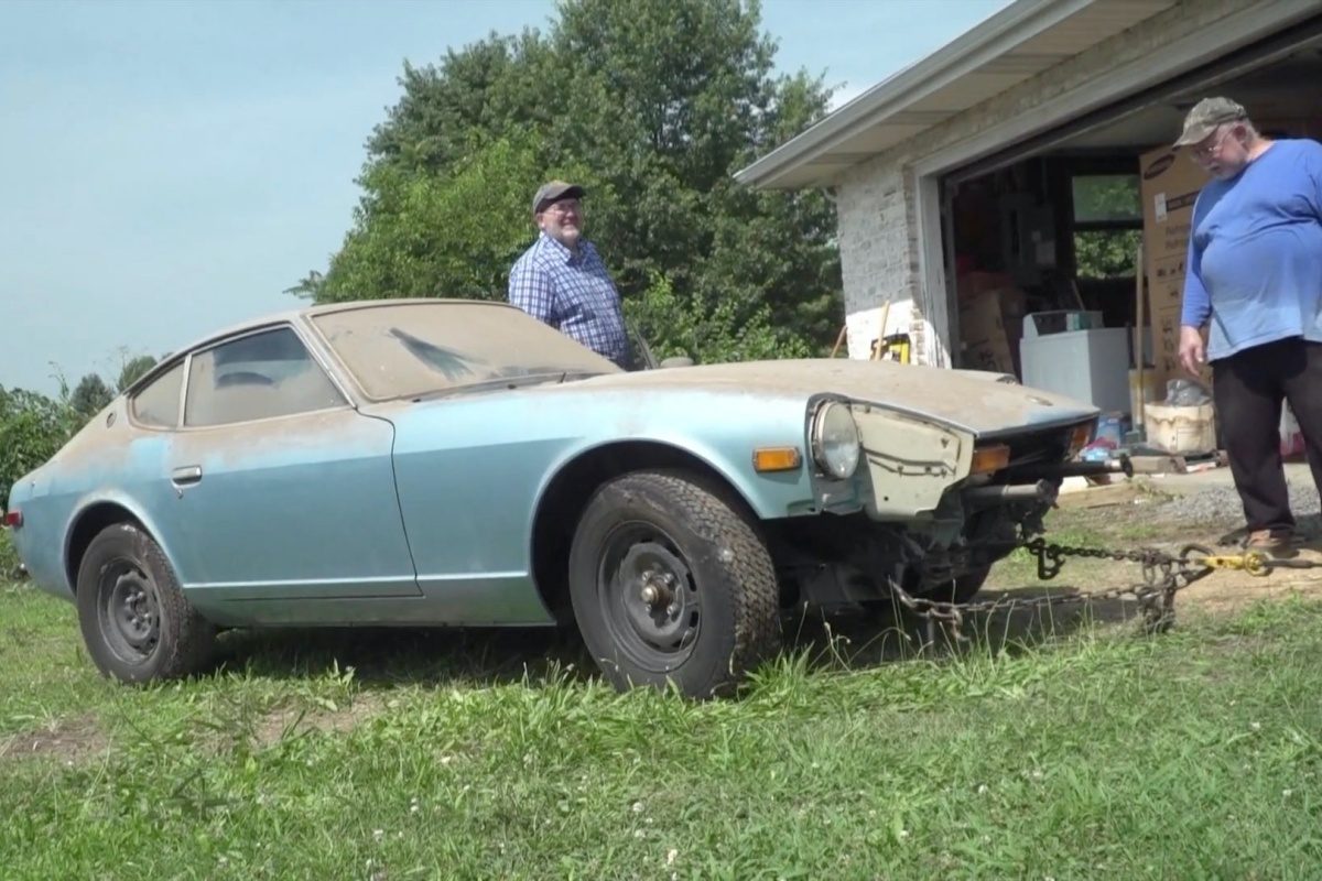 datsun primer lavado 44 anos 280z washed for the first time ever