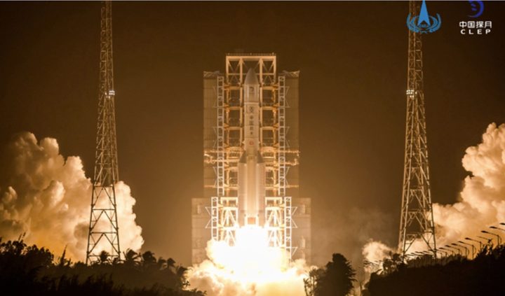 Lanzamiento de misión china hacia la Luna