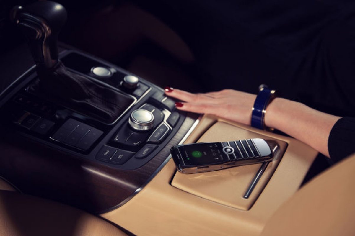 rico compraria telefono 2g xor 3