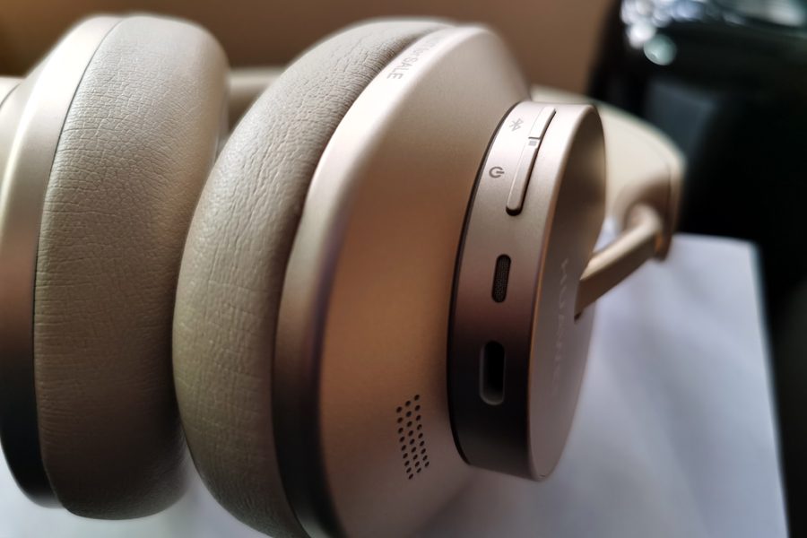 Detalle de los audífonos Huawei Freebuds Studio