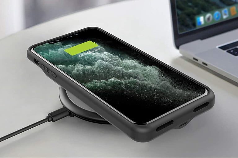Alpatronix BXX Qi-Enabled Battery Case