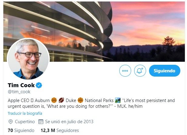 Biografía de Tim Cook en Twitter