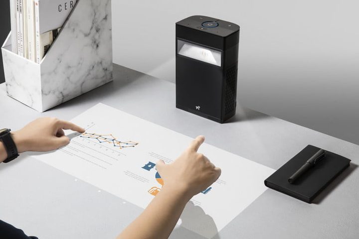 Hachi Infinite M1 el mejor proyector portátil de tiro corto