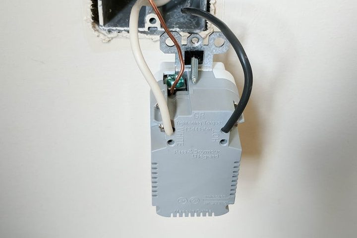 Toma de corriente nueva con USB