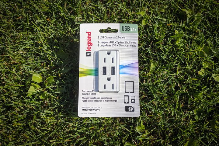 Toma de corriente Legrand, para aprender a instalar enchufe USB