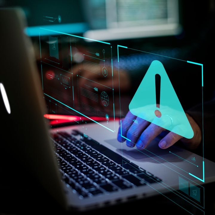 La imagen muestra una representación de un funcionamiento incorrecto de una computadora debido a un malware u otro tipo de amenaza.