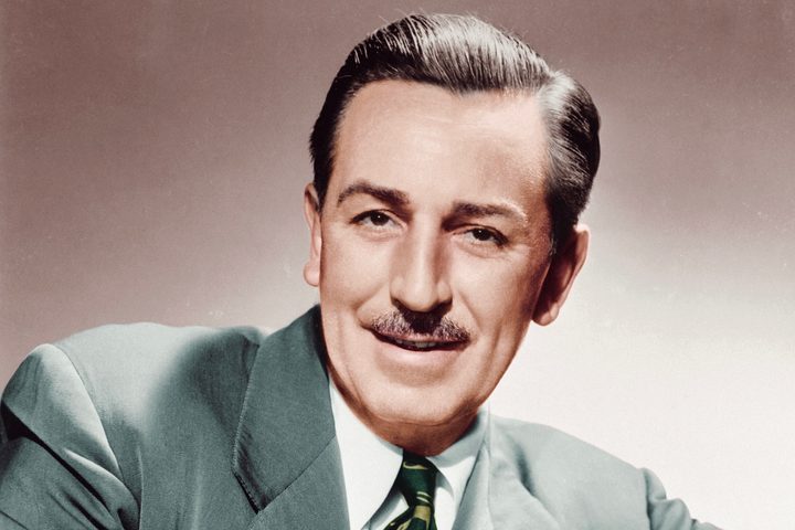 La imagen muestra a Walt Disney.