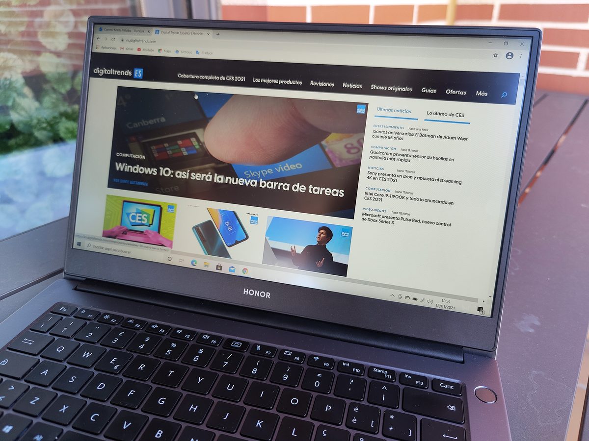 honor magicbook 14 pantalla exterior