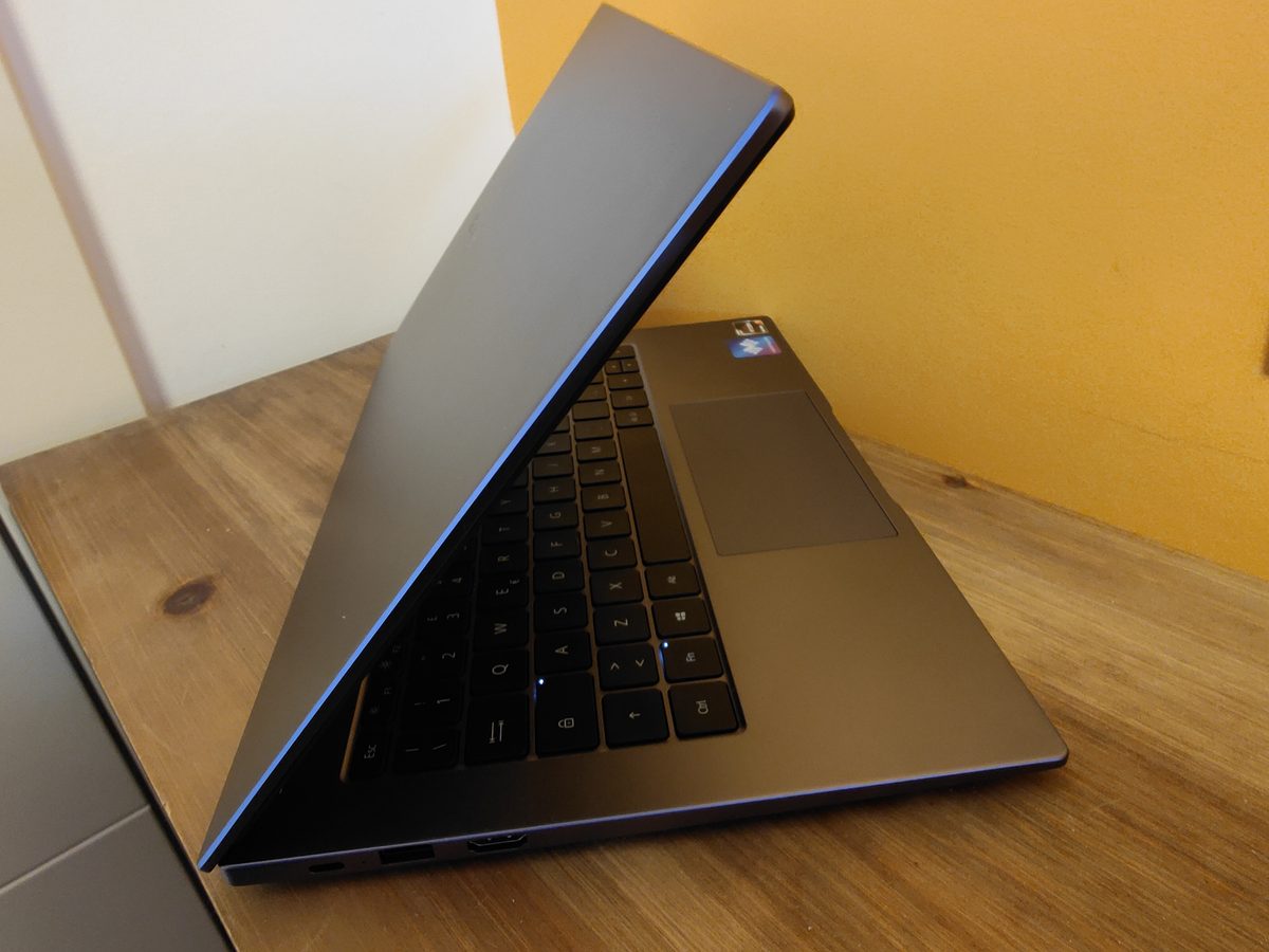 honor magicbook grosor