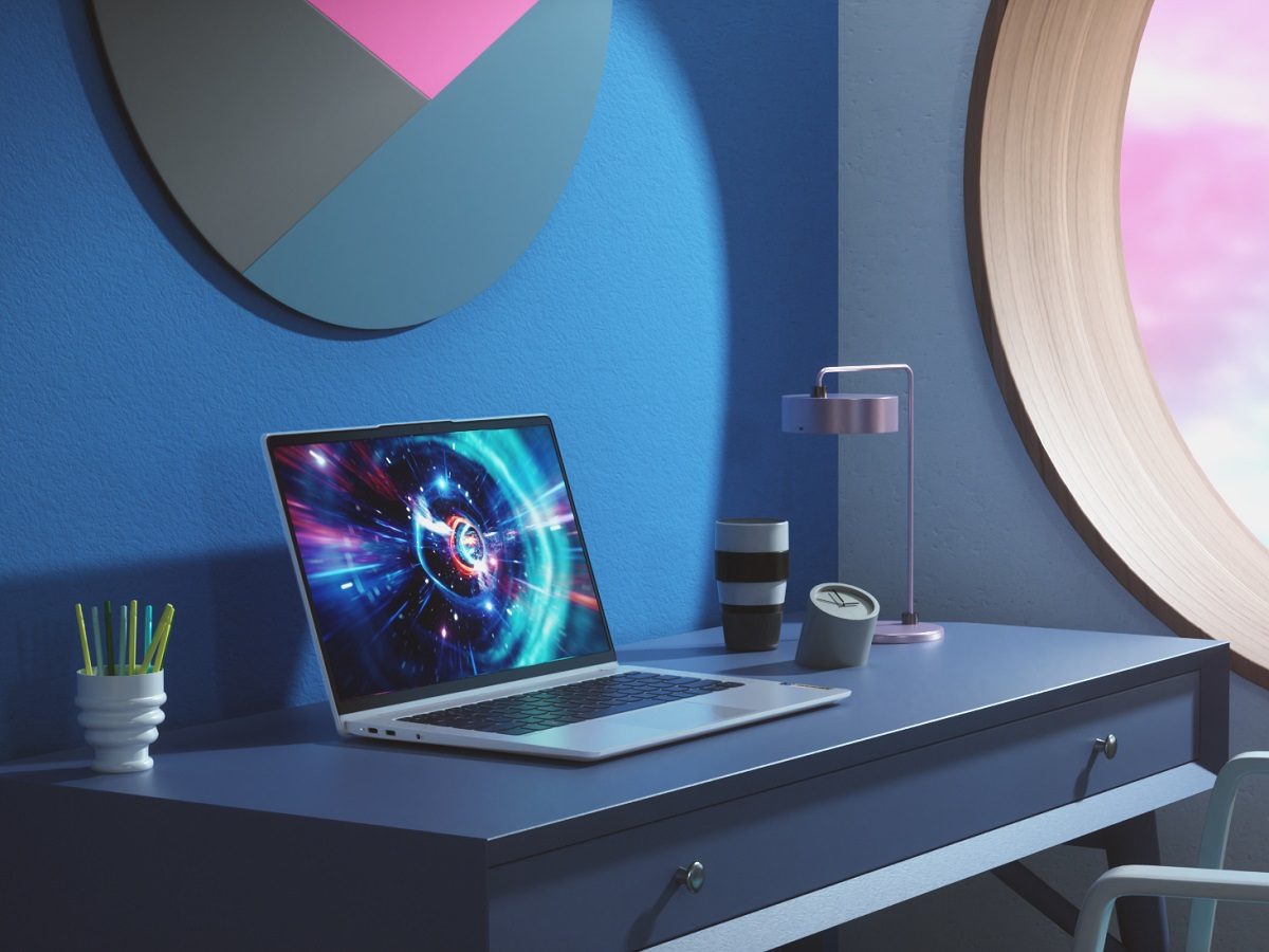 portátil Lenovo IdeaPad 5G sobre una mesa de trabajo