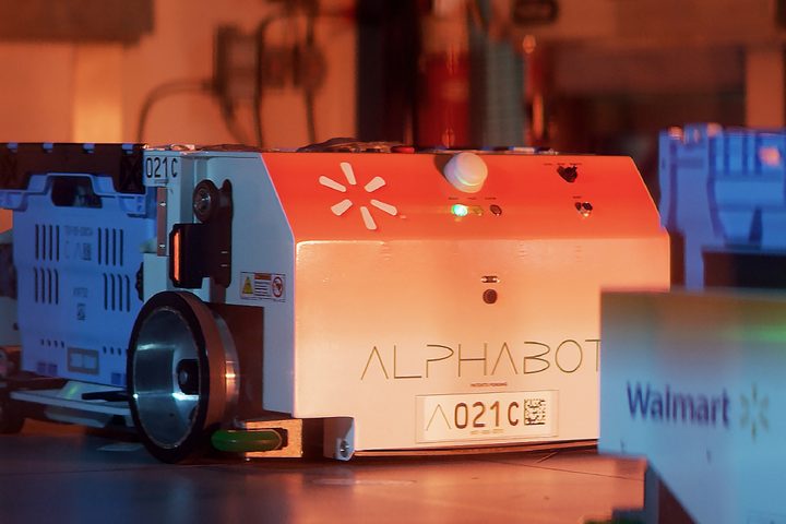 Robot Alphabot de Walmart