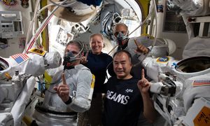 tripulacion spacex hace historia record espacial tripulaci  n de