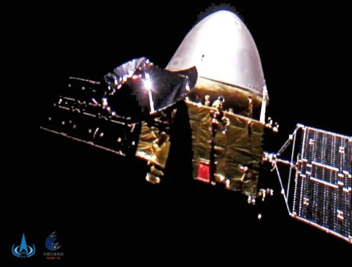 La imagen muestra la nave de la misión espacial china Tianwen-1.