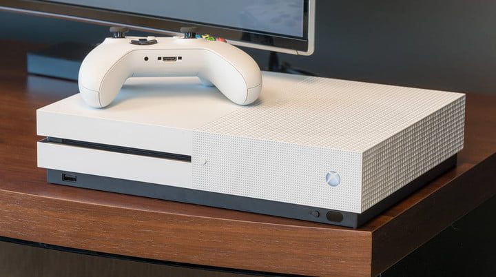 Xbox One S y PlayStation 4 Slim