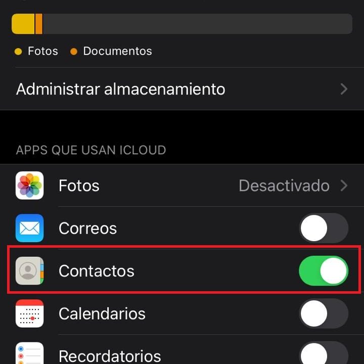 Configuración de Contactos en un iPhone para restaurar contactos desde iCloud