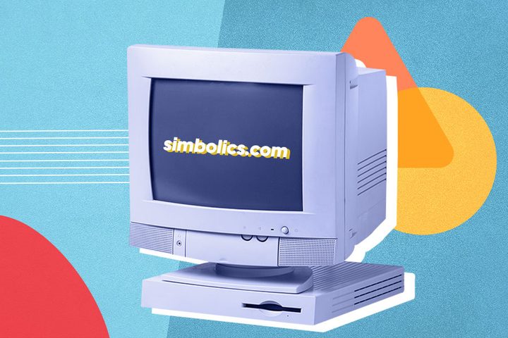 El 15 de marzo de 1985 se registró el dominio Symbolics como la primera .com de la historia