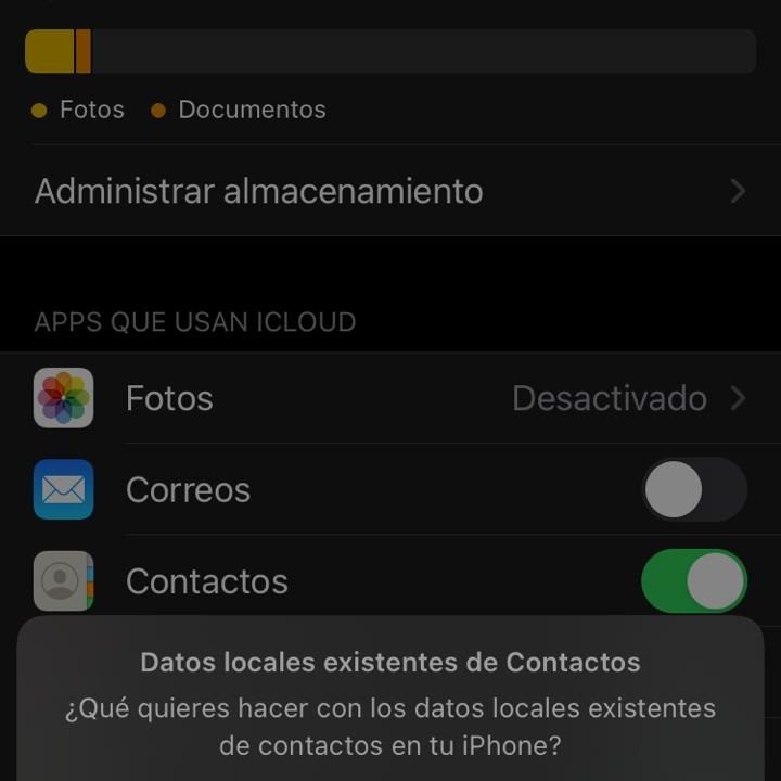 Configuración para combinar contactos de iCloud con los de un iPhone para restaurar contactos desde iCloud