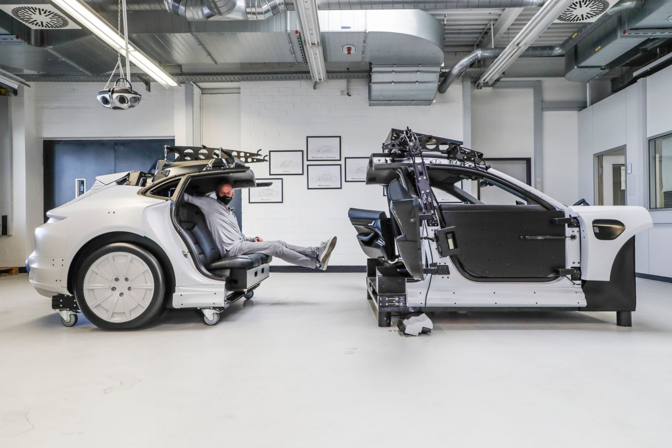 Taycan Cross Turismo desarmado