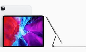 Tableta Apple vista de perfil, de frente y por atrás, para comparar a la MacBook Air vs. iPad Pro