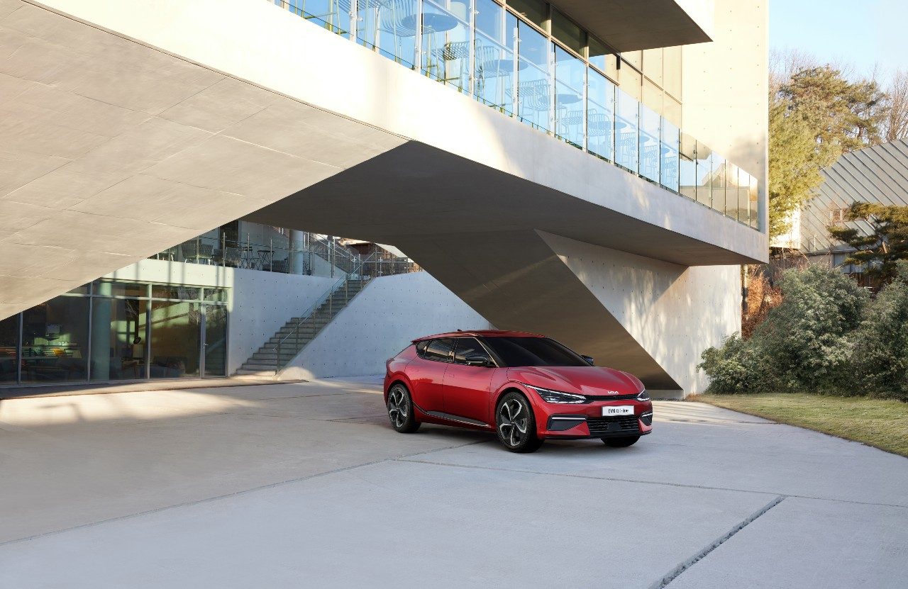 Kia EV6 Gt Line front side view