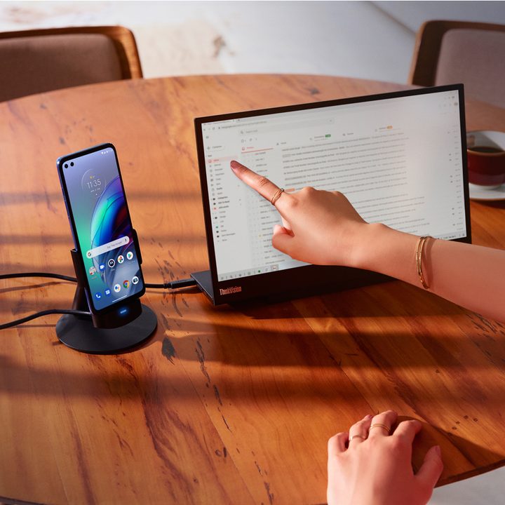 Moto G100 en modo escritorio