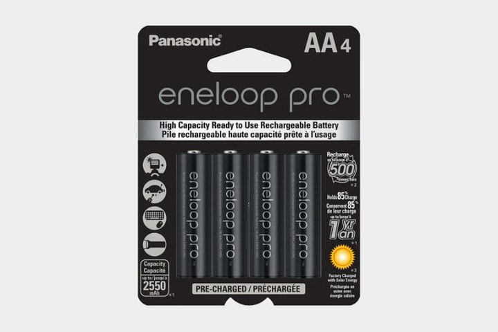 Pilas recargables AA Panasonic Eneloop Pro, una de las mejores pilas recargables