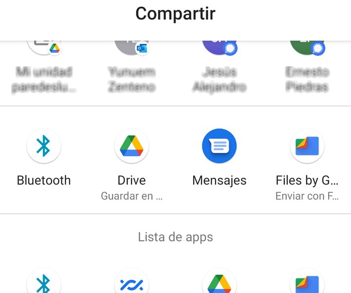 Compartir un audio de WhatsApp