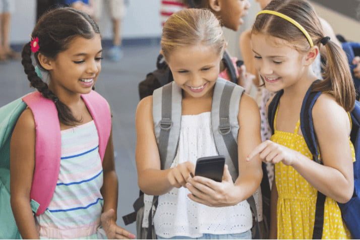 teléfono para niño