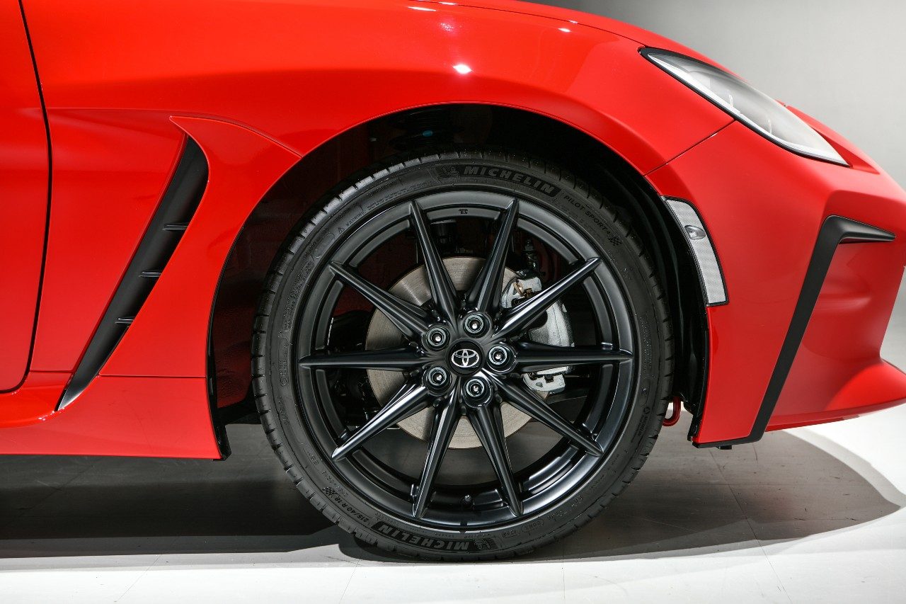 Toyota GR86 wheels
