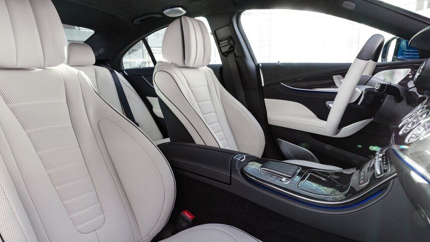 2022 Mercedes-Benz CLS front seats