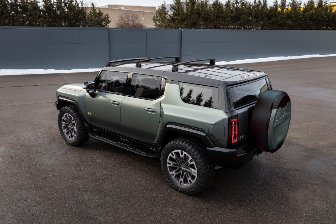 GMC HUMMER EV SUV rear side II
