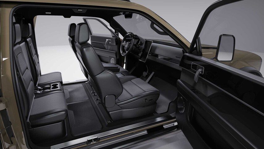 Alpha Wolf Plus interior