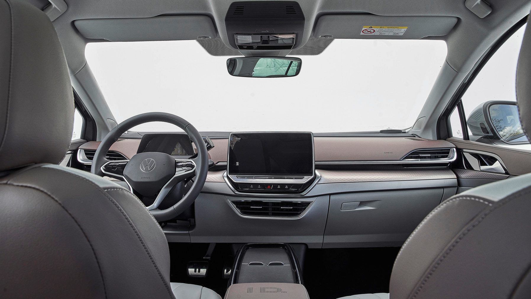 Volkswagen ID.6 dashboard