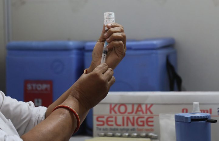 Una fotografía de la vacunación con Covaxin