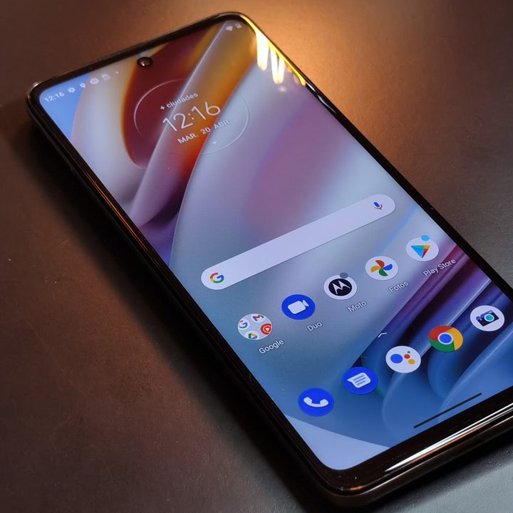 Pantalla del Moto G60