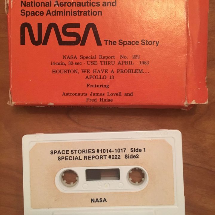 Una imagen del programa de la NASA "The Space History" que muestra la primera edición de la frase "Houston, we've had a problem"