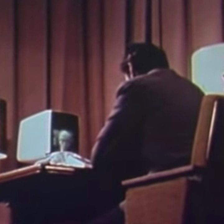 Una fotografía de una videollamada realizada en Estados Unidos en 1970
