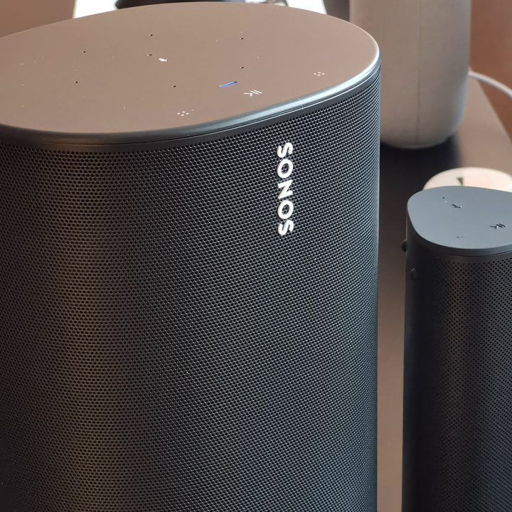 Sonos Roam vs. Sonos Move