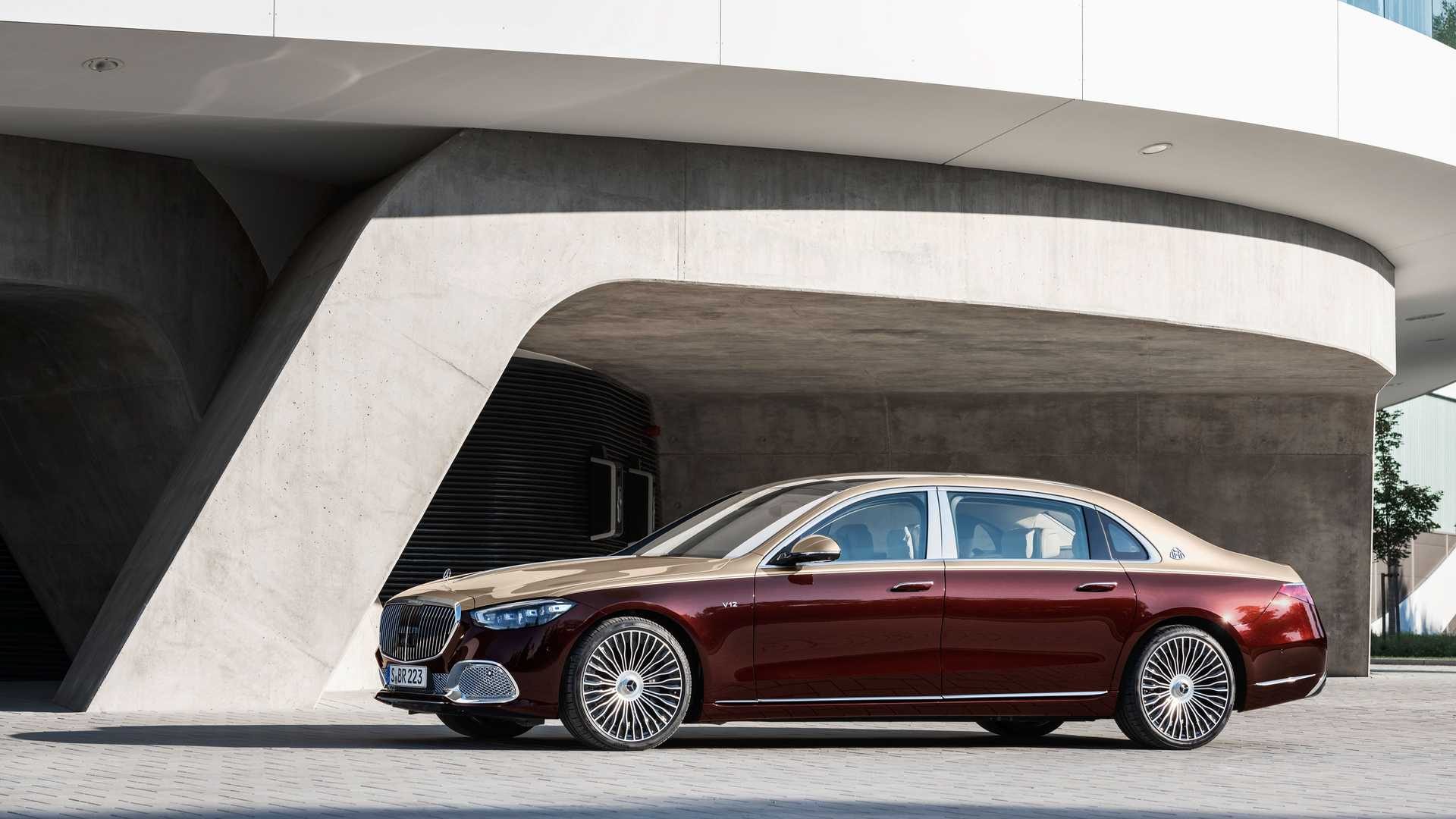 2022 Mercedes-Benz Maybach S680 profile