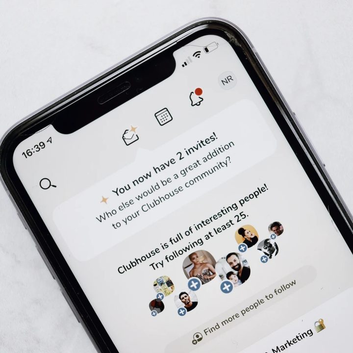 Invitaciones en Clubhouse
