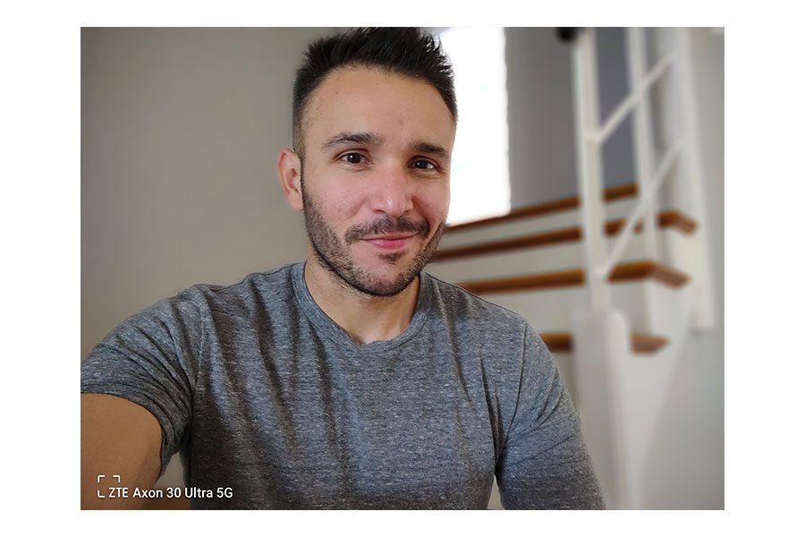 ZTE Axon 30 Ultra 5G