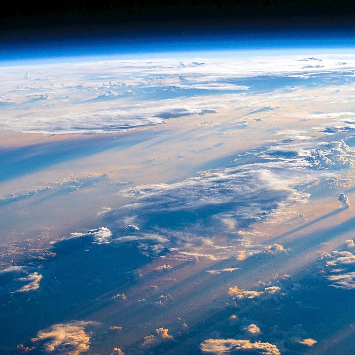 Imagen de la Tierra y la estratósfera