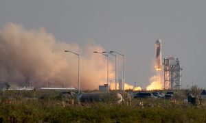 Blue Origin logra con éxito su esperado viaje espacial