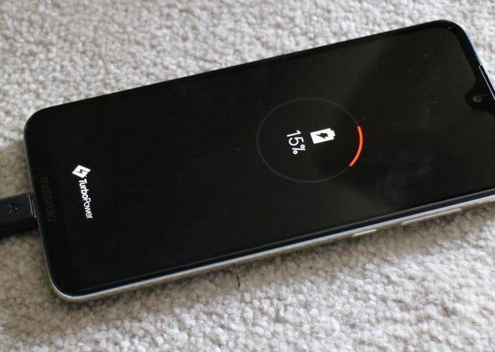 Motorola G7 cargandose