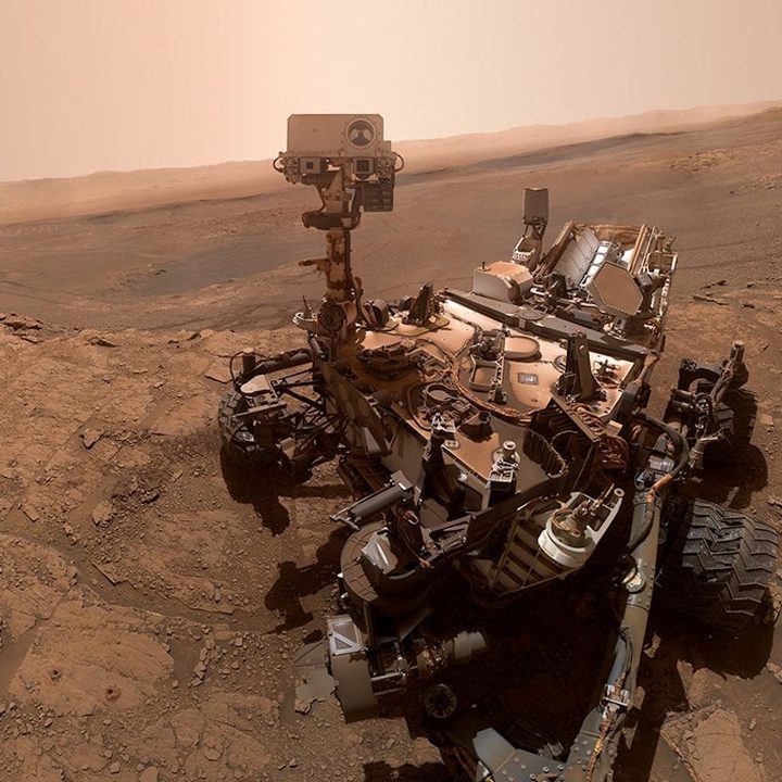 Curiosity comparte un increíble recorrido panorámico en Marte