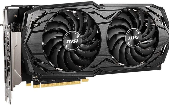 AMD RX 5600 XT sobre un fondo blanco.