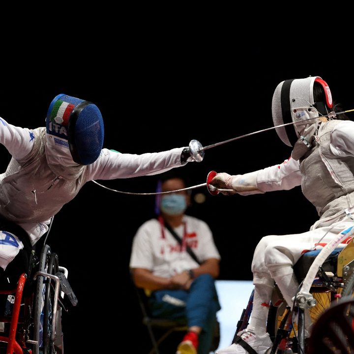 Esgrima femenino en silla de ruedas