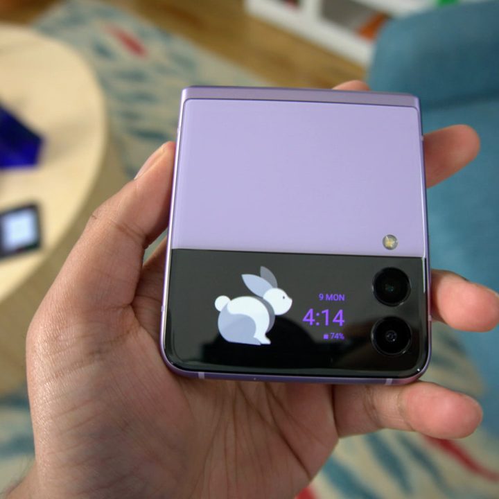 samsung galaxy z flip 3 vs 5g flip3 cover screen 1500x1000