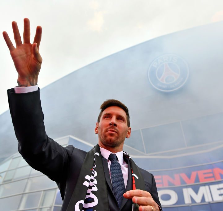 Las mejores imágenes que dejó la presentación de Messi en el PSG